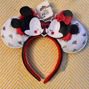 Loungefly Disney Mickey And Minnie Mouse Love Headband NWT